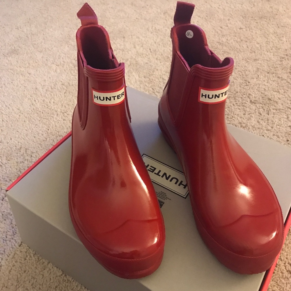 Red Hunter Chelsea Bootie